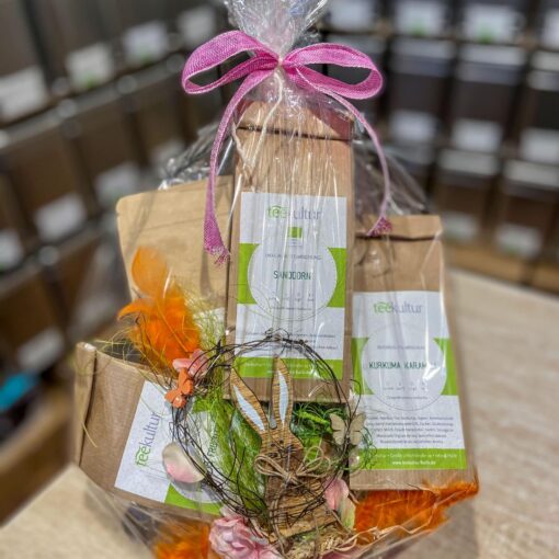 Teepräsent zu Ostern ist die perfekte Osterüberraschung für alle, die Tee lieben